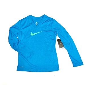 Nike Girls Long Sleeve Shirt